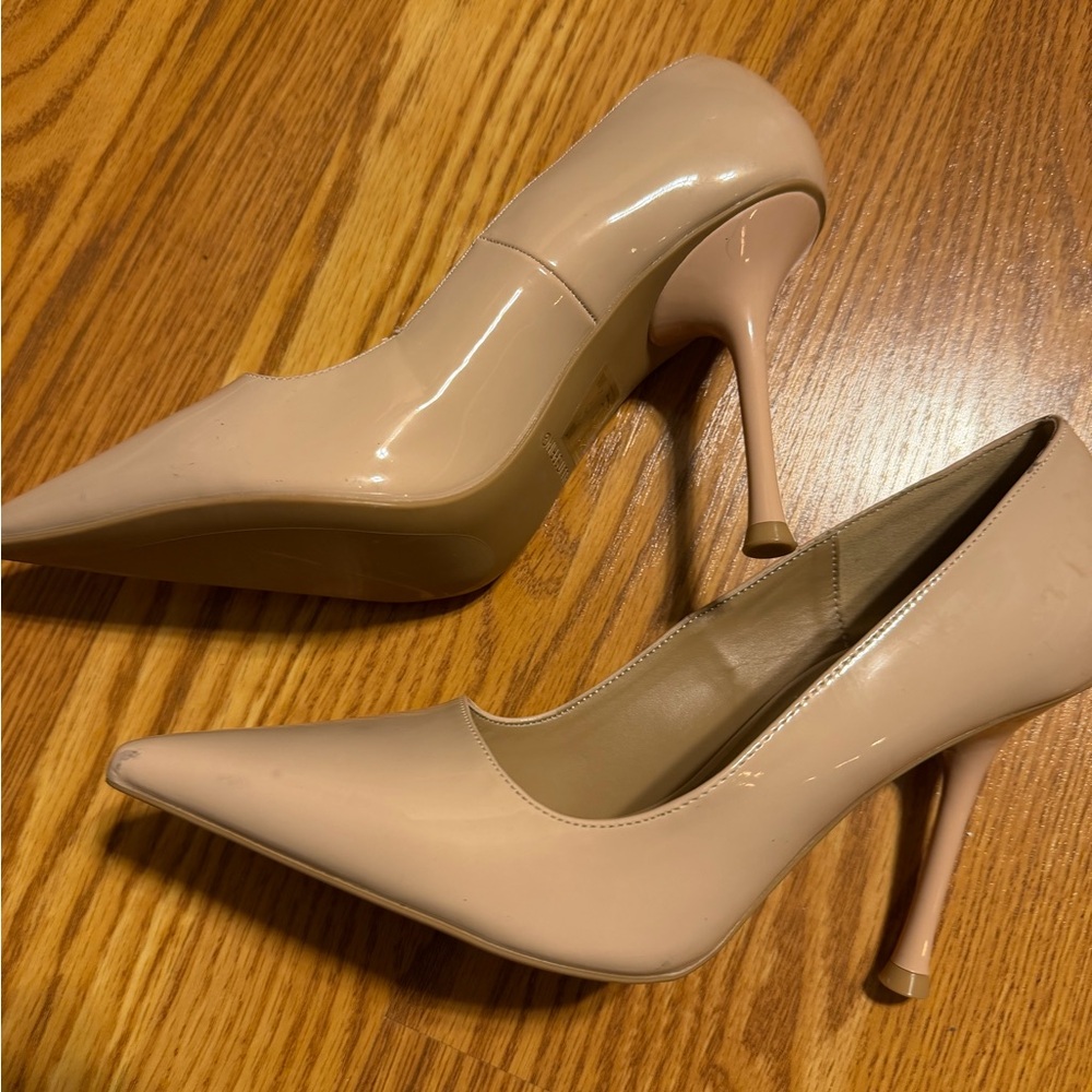 Call it spring heels - Picture 9 of 14